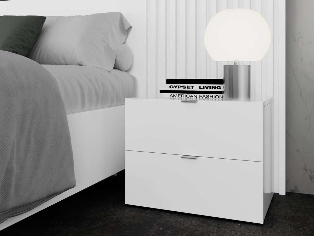 ALEXANDER  | WHITE